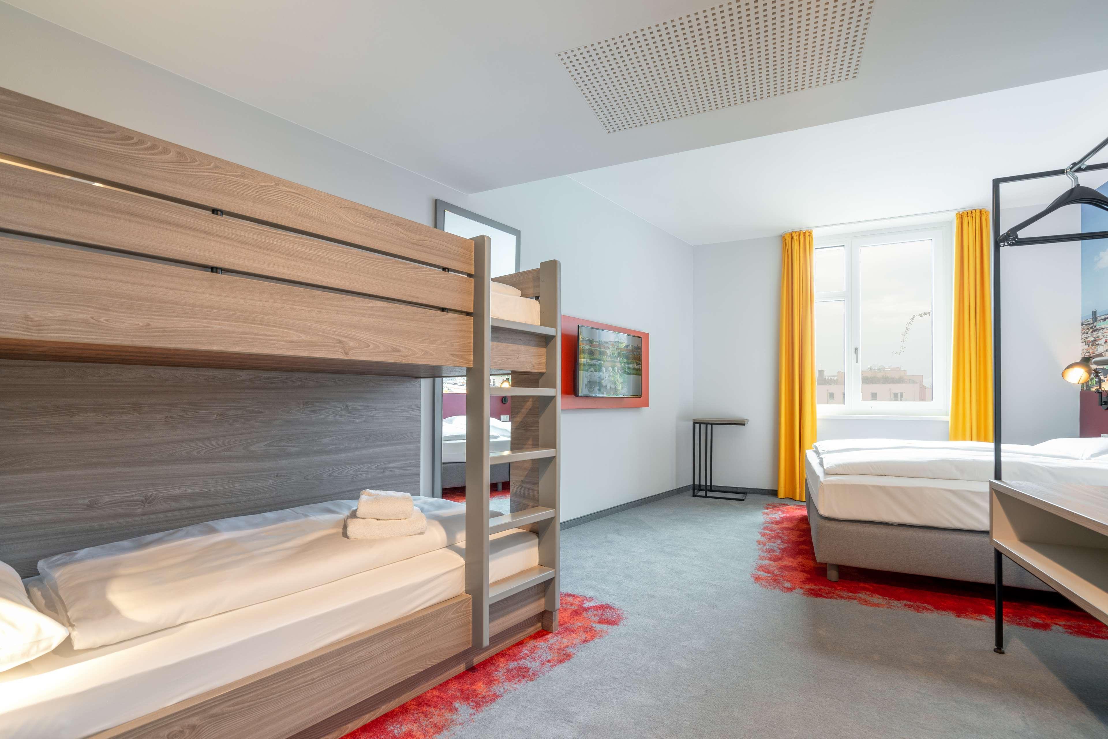 Campanile Vienna South Hotel Luaran gambar